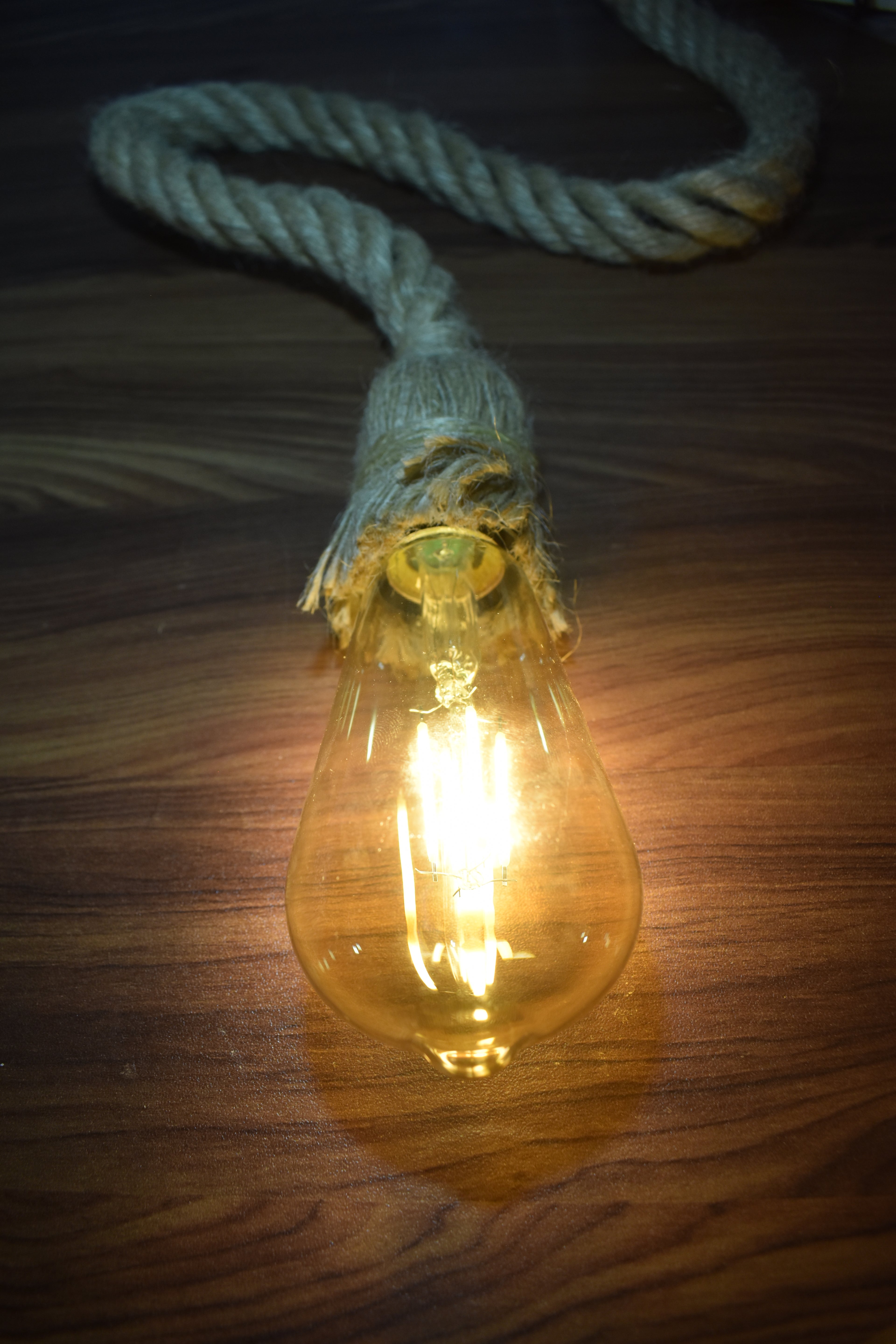Vintage Rope Hanging Light with Edison Bulb – Rustic Pendant Lamp for Home Décor